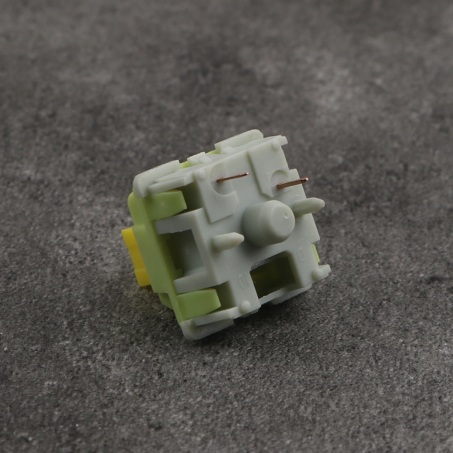 OUTEMU Dopamine NL Silent Linear 5-Pin Hot-Swappable Switches Pre-Lubricated 50g Bottom-out, Custom Mechanical Keyboard Switches