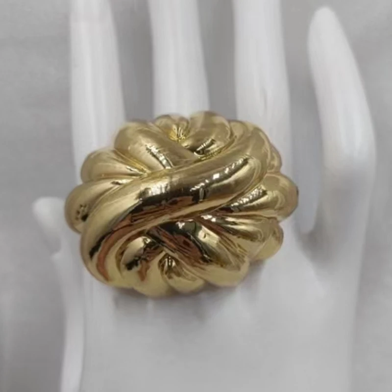Fashionable Retro Trendy Light Luxury Ring For Women Accessories Stainless Steel Jewelry Women Flower Related Ring