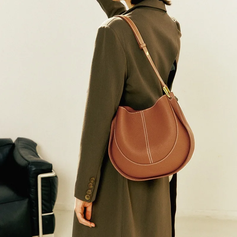 Minority All-match Elegant Shop Leather Texture Messenger Large Capacity Vintage Exposure Handbags New Simple Single-Shoulder