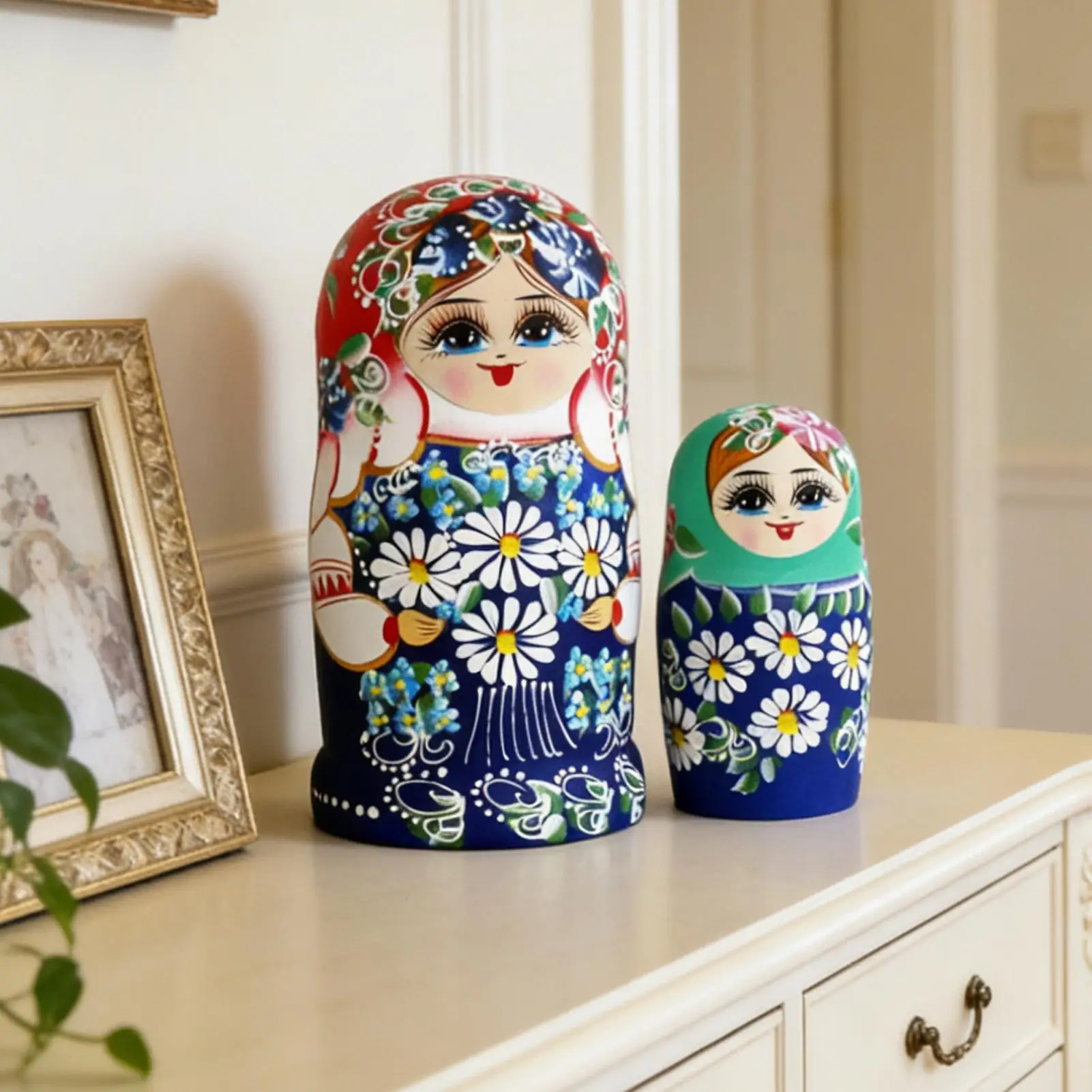 ตุ๊กตารัสเซียแบบซ้อนกันสำหรับเด็ก 7 ชิ้น ลายดอกเดซี่ไม้ ของตกแต่งบนโต๊ะ ตุ๊กตาตกแต่งแบบซ้อนกันสำหรับเด็ก วัยรุ่น และผู้ใหญ่