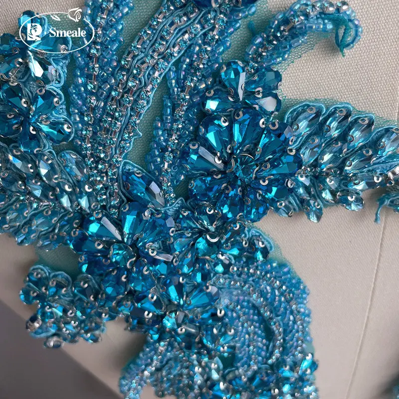Handgenähte Glas-Bohrspiegelblumen, Funkelnde Strasssteine, für Mäntel, Taillenbänder, Schultern, Hochzeitskleider, DIY-Applikation, RS4162 – Detail 5