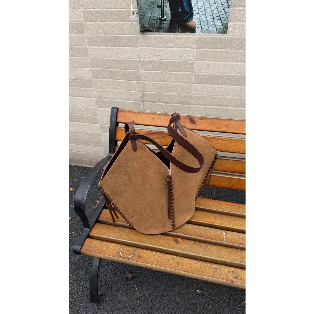 Retro Matte Suede Underarm New Unique Texture Shoulder Large-capacity Woven Stitching Bucket Bag Women's Elegant Fashionable