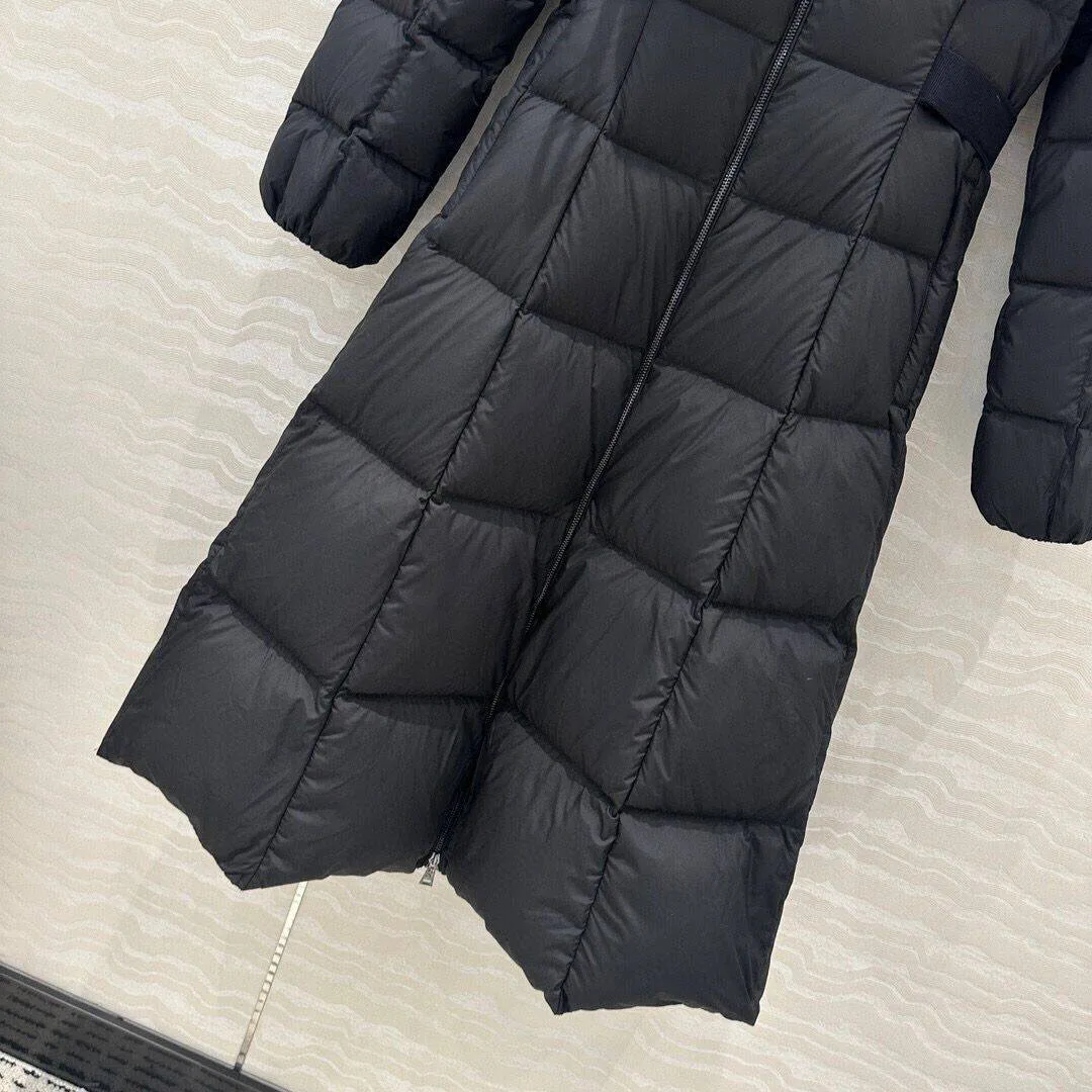 2024 New Fashion Winter Warm 90% White Goose Down Long Coat Women Hooded Long Sleeve Solid Plaid Quilting Slim Belt Thick Jacket