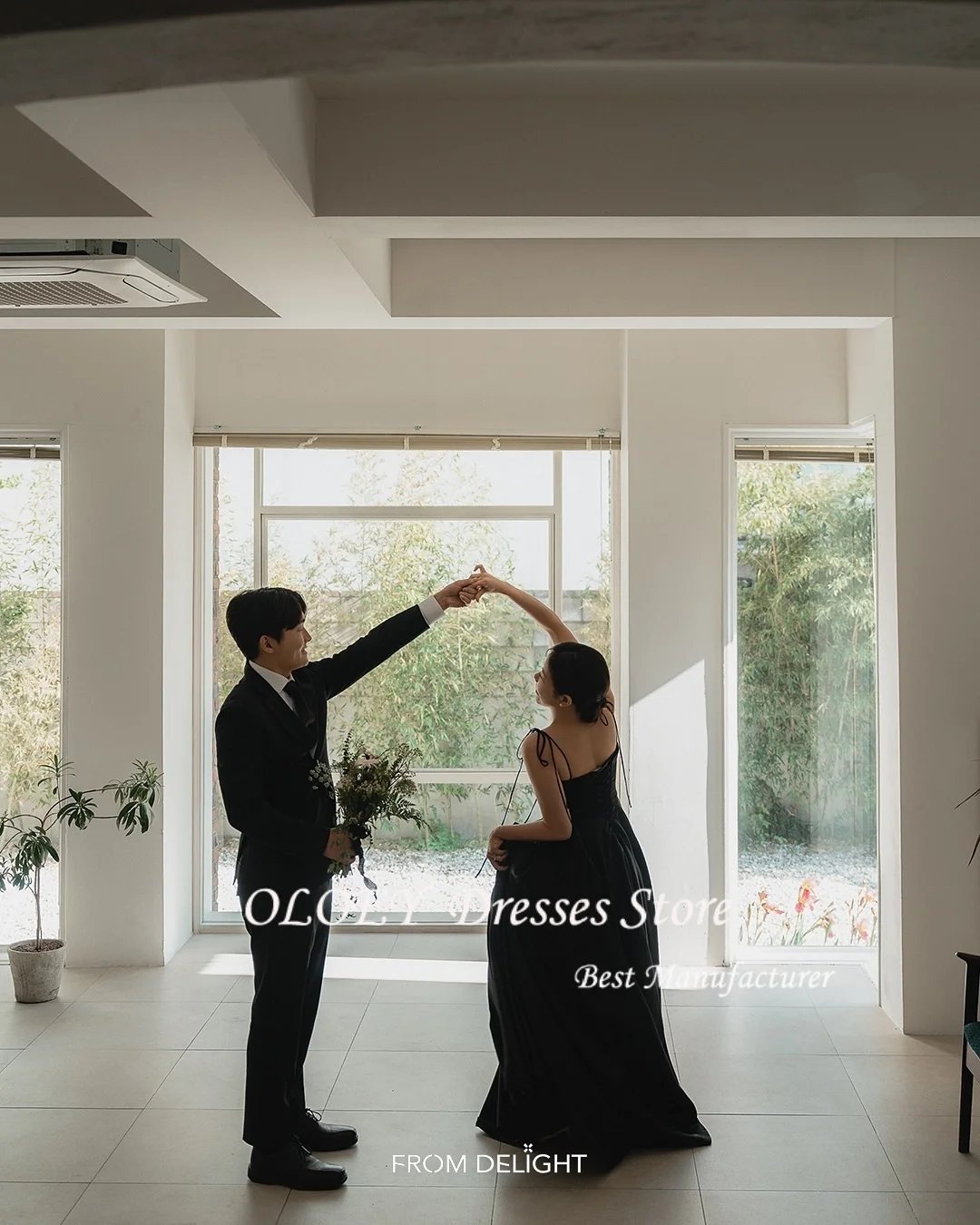 OLOEY Black Korea Wedding Dresses Simple Satin A Line Customized Spaghetti Straps Long Receptions Gowns Photo Shoot 웨딩드레스