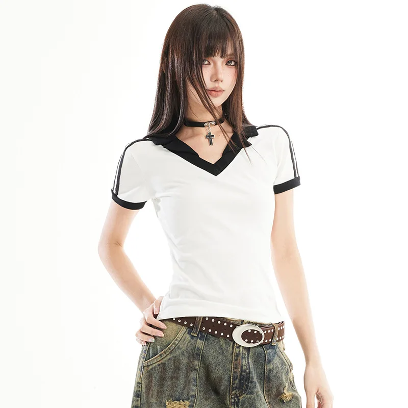 

2026 American V-neck Front Shoulder Short-sleeved T-shirt Spice Girl Style Slim-fitting Waist Sports Top