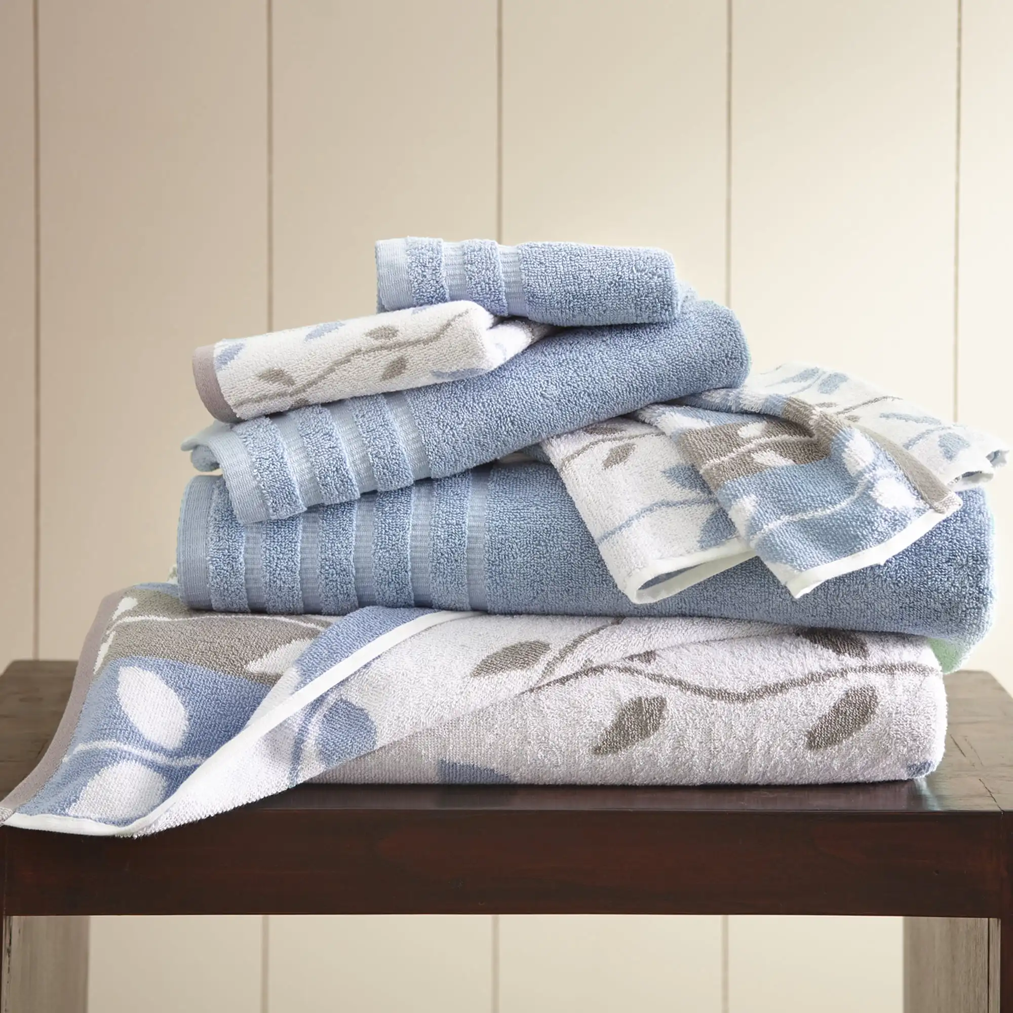 6 Piece Cotton Adult Bath Towel Set Blue Weave Allows Water To Be Quickly Absorbed Machine Washable and Dryer Safe