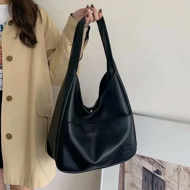 2025 Autumn and Winter New Large Capacity Tote Women's Bag Hand Bucket Shoulder Bag Fashion