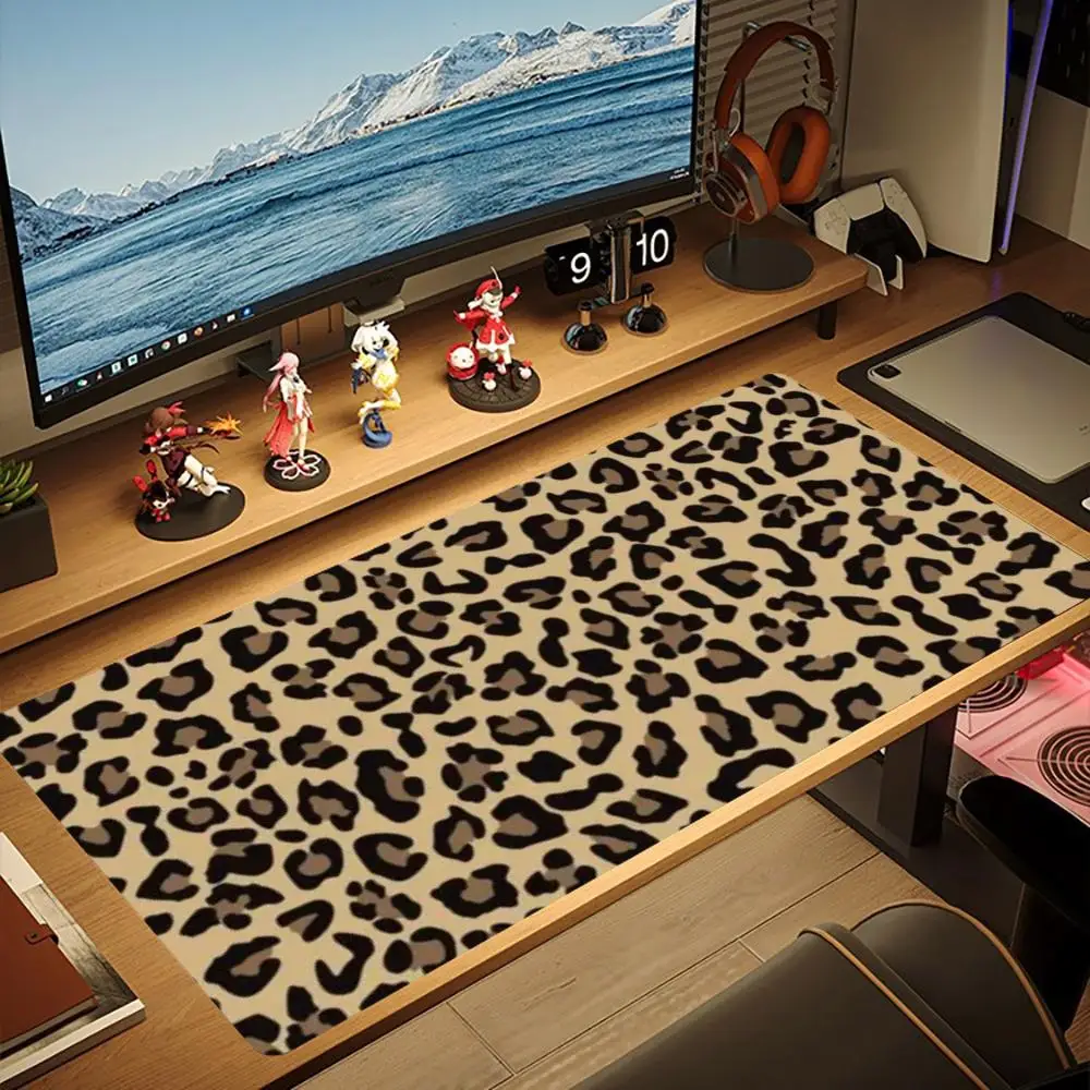Leopard Print Large Gaming Mouse Pad XXL Animal Texture Deskmat Non-Slip Rubber Game Mouse Mat Computer Keyboard Mats Gamer