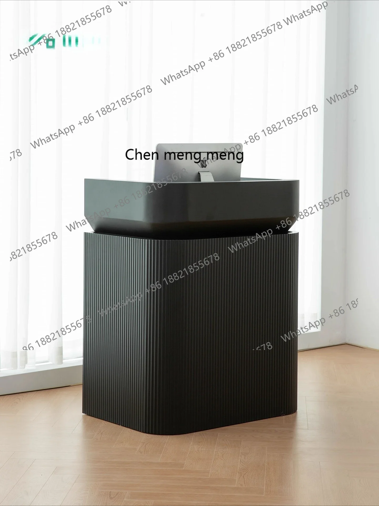

cc182Store: cash register, black paint, restaurant entrance, reception desk, reception desk, small reception desk
