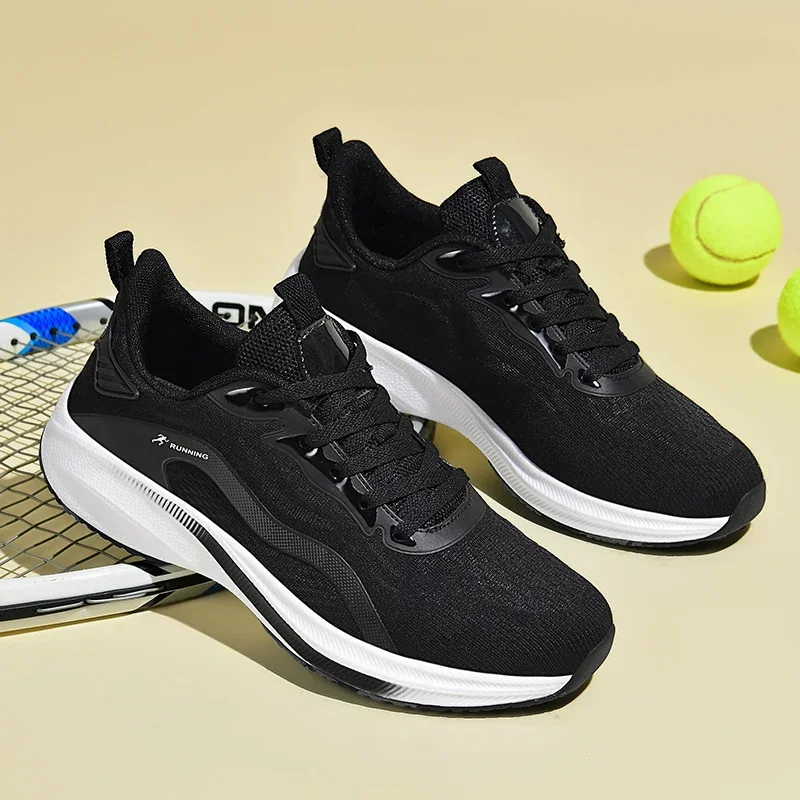 Hot Selling Men\'s Sports Shoes in Europe America Mesh Breathable Men\'s Running Shoes Fitness Training Shoes Big Size:39-48