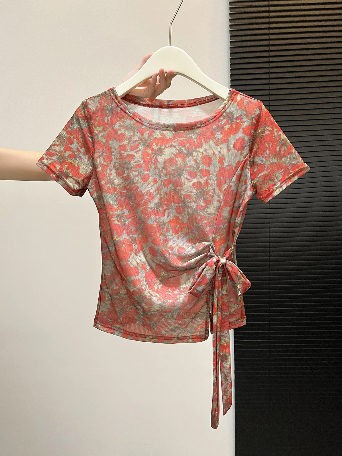

Retro Floral Tie Short Sleeve Mesh T-Shirt Women's Summer New Style Thin All-Match Self-Keeping Korean Version Straight Cut