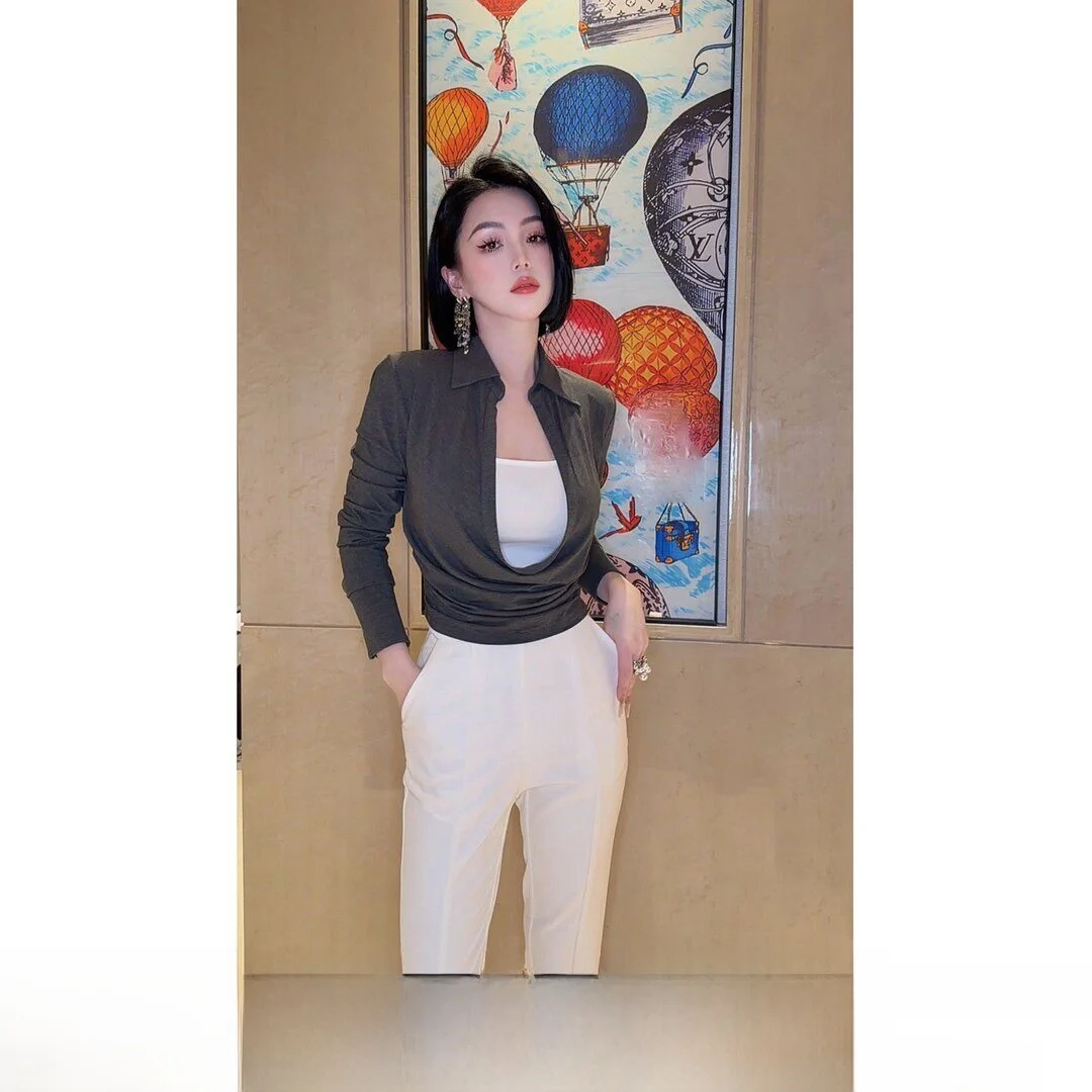 

Wildsiren Spring Loose V-neck Two-piece Set Long Sleeve Women's Fashion Outfit Comfortable Casual Style Spring Collection