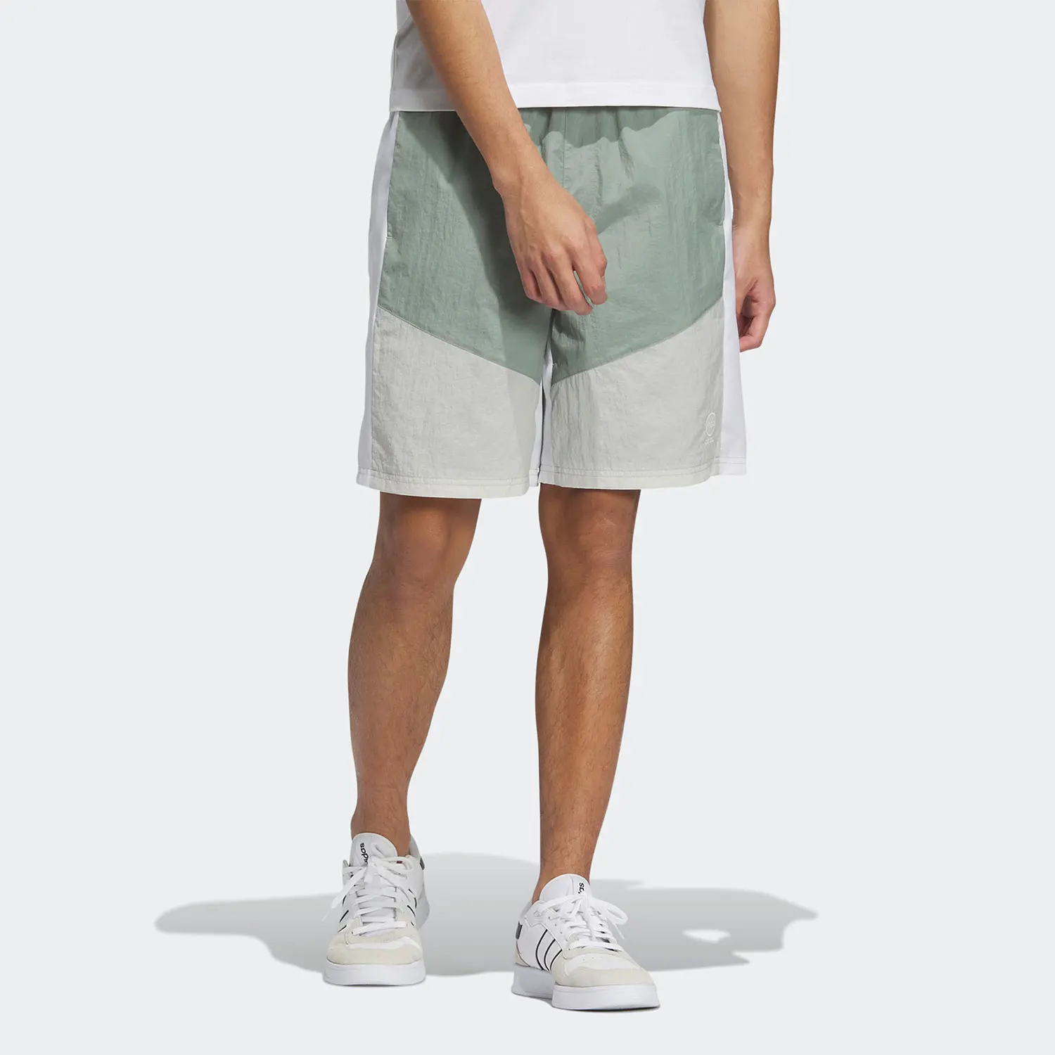 

Adidas Genuine Neo Новые мужские спортивные повседневные дышащие тренировочные шорты IP3881