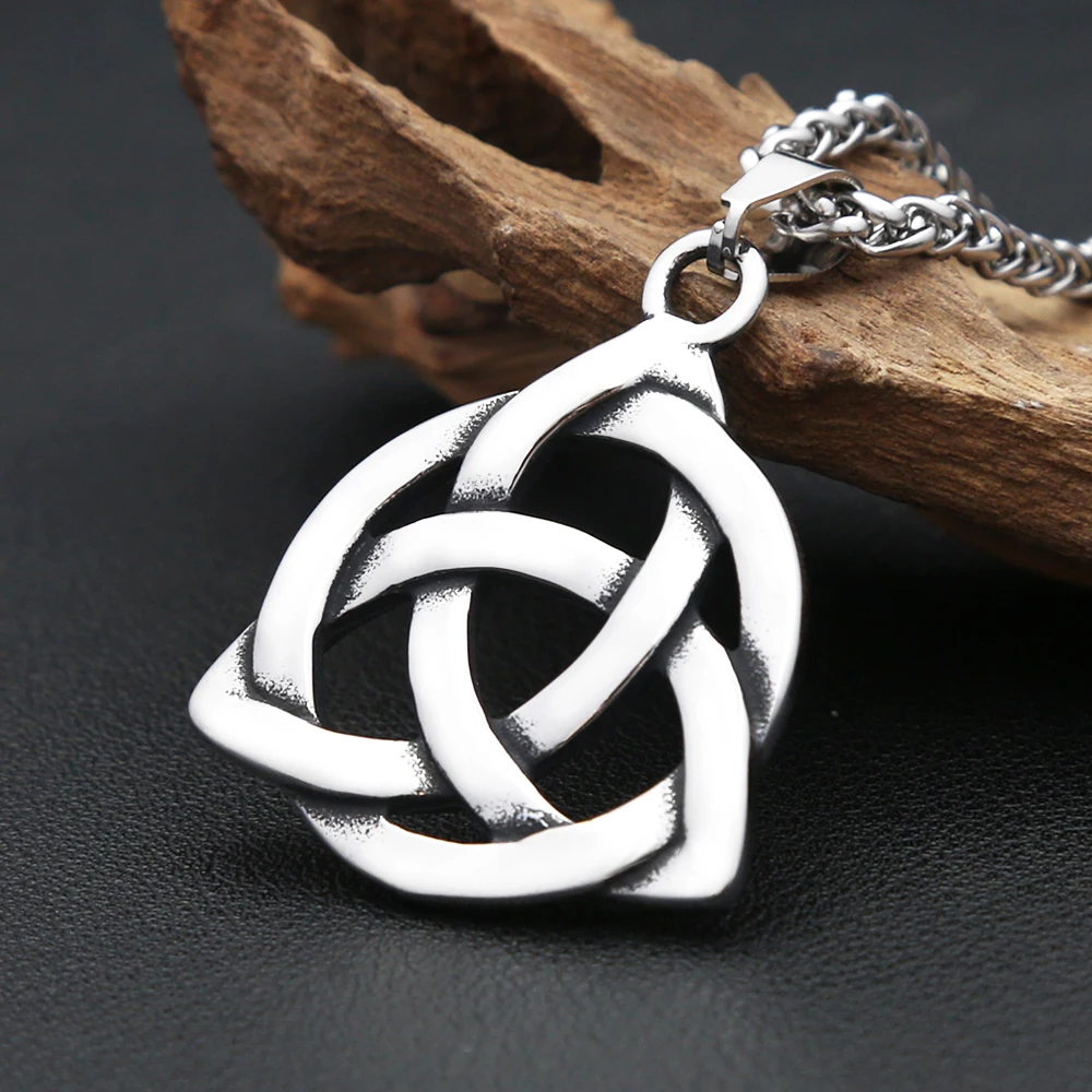 Colgante de nudo de Trinity de Triquetra Vintage clásico para mujeres y hombres, collar de amuleto de vikingos de acero inoxidable, regalos de joyería escandinava