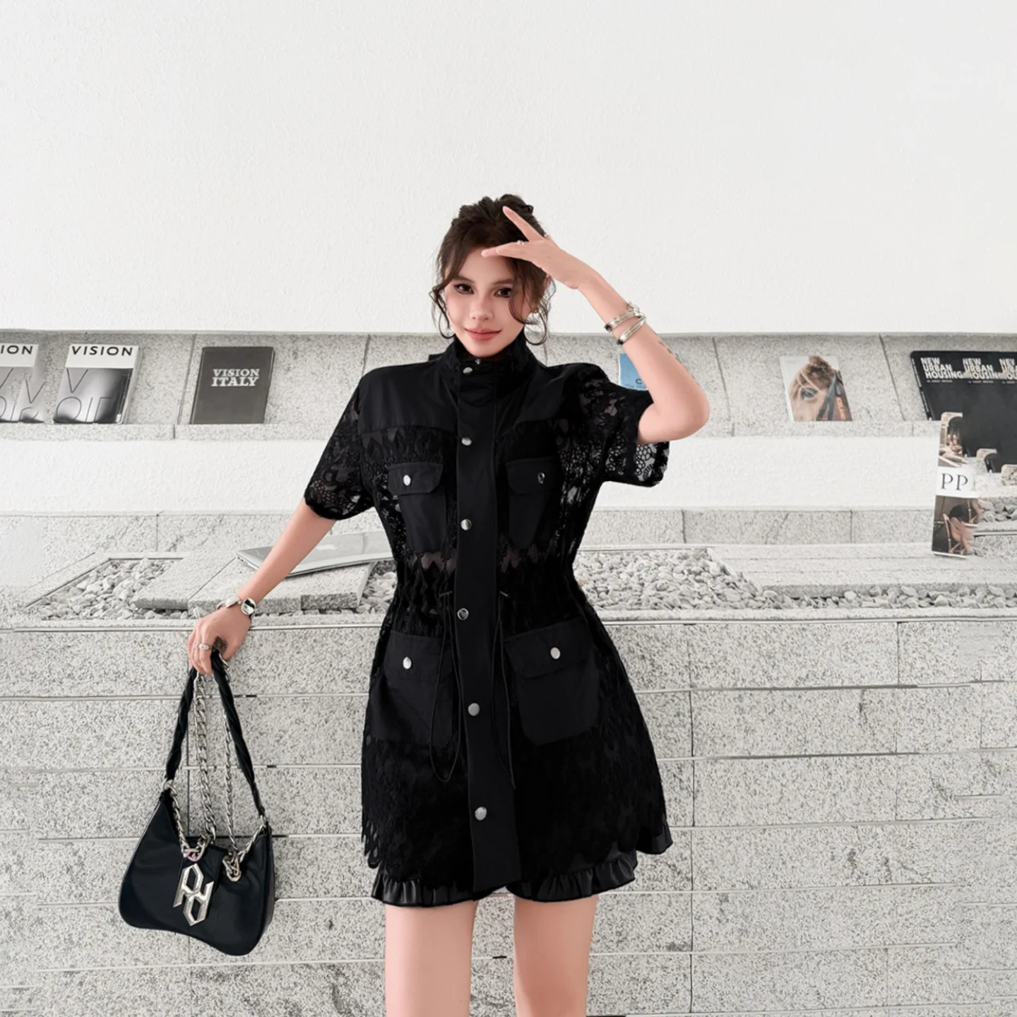 

French Style Lace Patchwork Workwear Style Dress Summer Waist Cinching Slimming Short Sleeved Niche Design Mini Dress XY259
