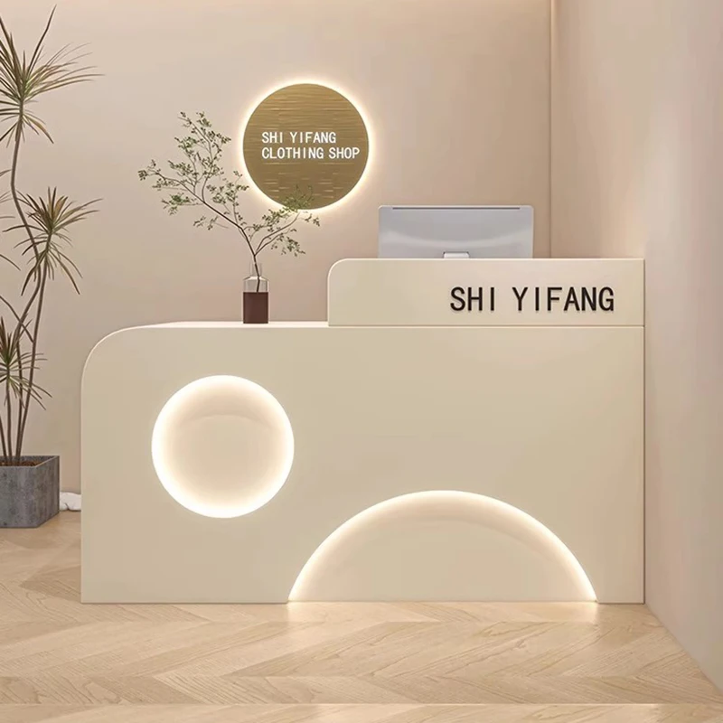 モダンなホテルの受付デスク、ショップ、ビューティーバー、高級レストラン、エグゼクティブ受付デスク、ディスプレイ、モストラドール、商業用家具