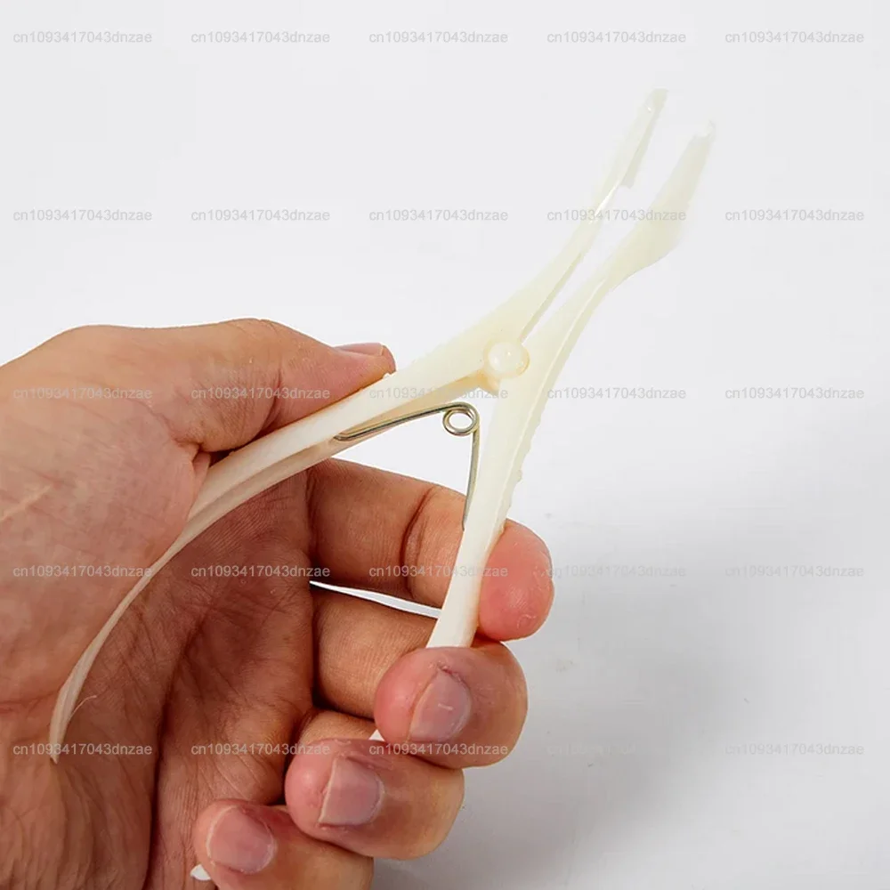Plastic Adult/kids Nose Mirror Ear Canal Dilator Speculum Nostril Nose Pliers Nasal Dilator Dilation Forceps Speculum