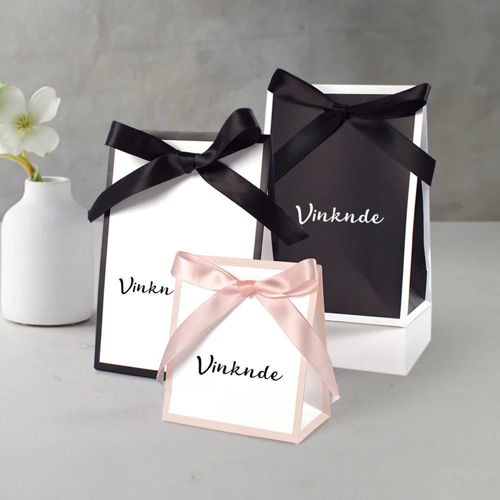 Custom Logo Cardboard Paper Shopping Bow Handbag Gift Packing Bag Portable Black White Wrapping Tote With Handles Storage Pouch