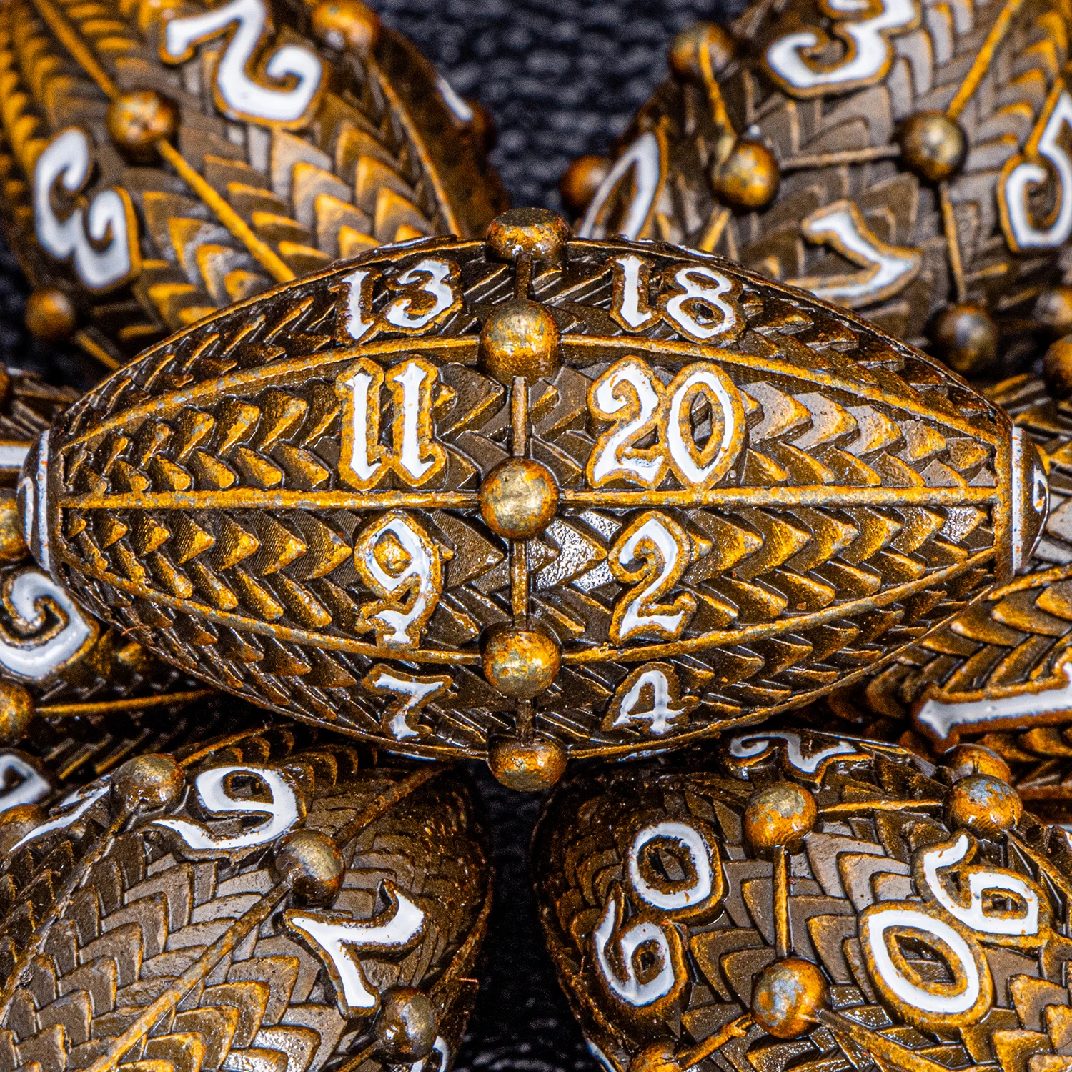 

DND Металлические многогранные кубики Dragon Egg Ролевая игра D&D Dice Dungeon и Dragon Shadowrun Настольный набор кубиков