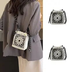 Cashew Flower Embroidery Drawstring Bag Korean Style Crossbody Bag Nylon Shoulder Bag Purse Bucket Bag Mobile Phone Bag