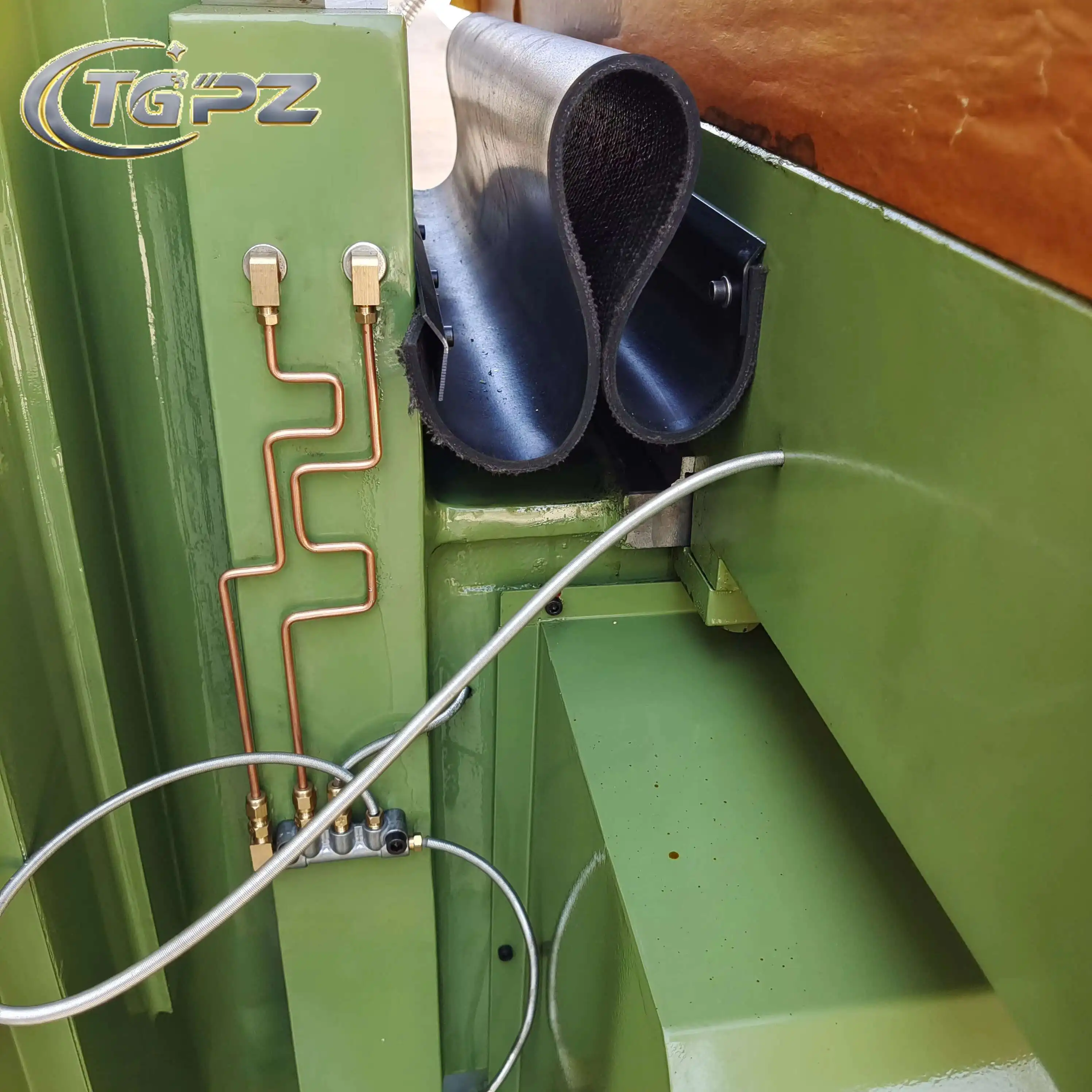 Small XK6132 CNC Horizontal Milling & Drilling Hine On Sale High Precision Heavy Duty With GSK Control System