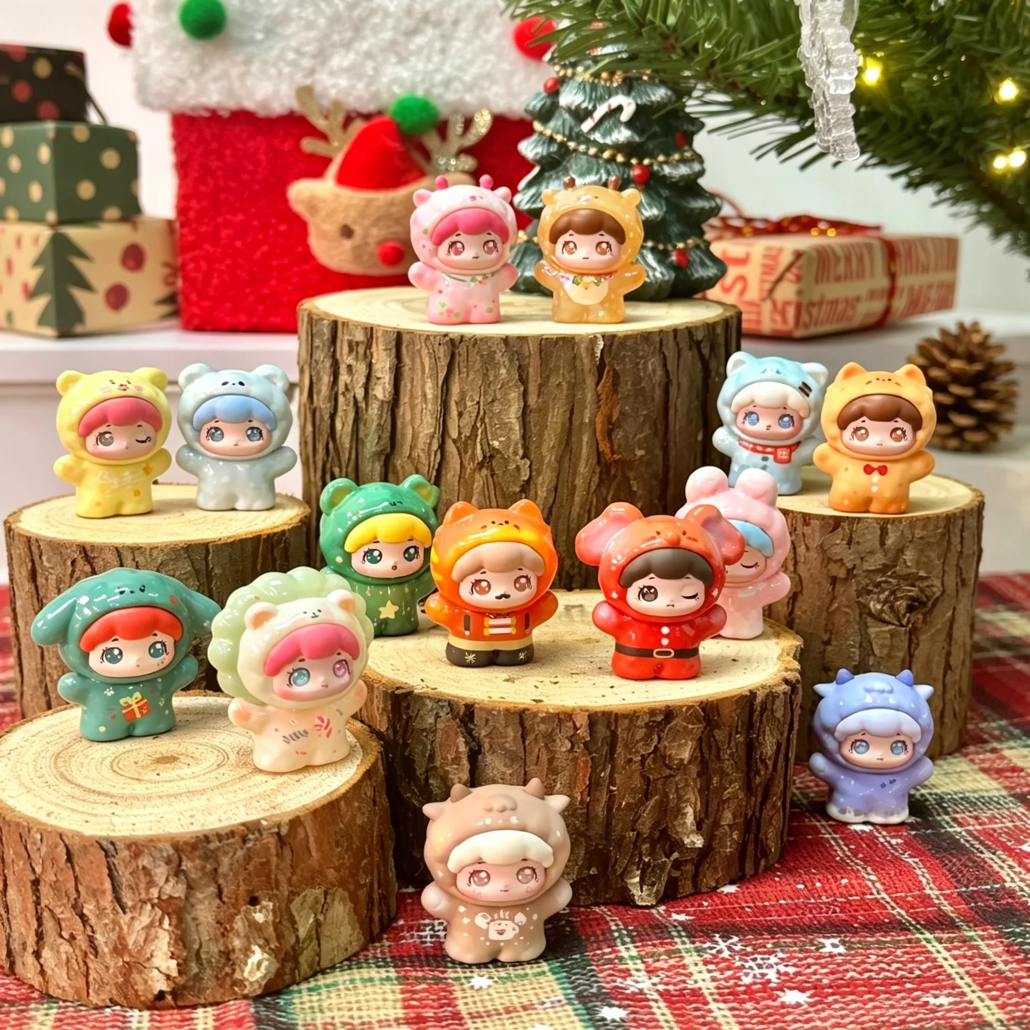 baobao-serie-di-scatole-a-sorpresa-per-il-carnevale-di-natale-figurine-collezionabili-in-pvc-da-8-cm-mini-giocattoli-con-24-stili-regolari-e-4-stili-segreti-per-decorazione-da-scrivania