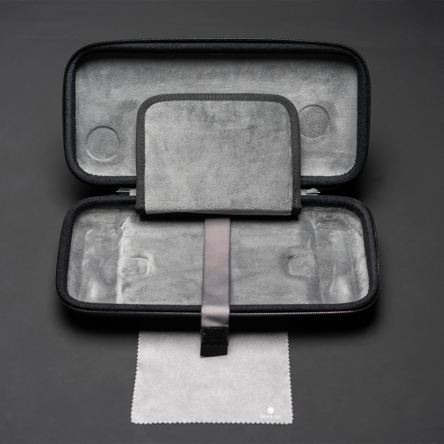 Skull & Co. GripCase Ally X Bundle Protective Case EDC Case Portable Hard Shell Storage Bag for ROG Ally X 5
