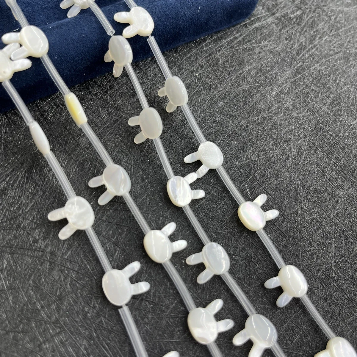 Concha de agua dulce Natural de 10x12mm, agujero Vertical, cuentas de cabeza de conejo, fabricación de joyería, collar, pulsera, pendientes, accesorio de boda