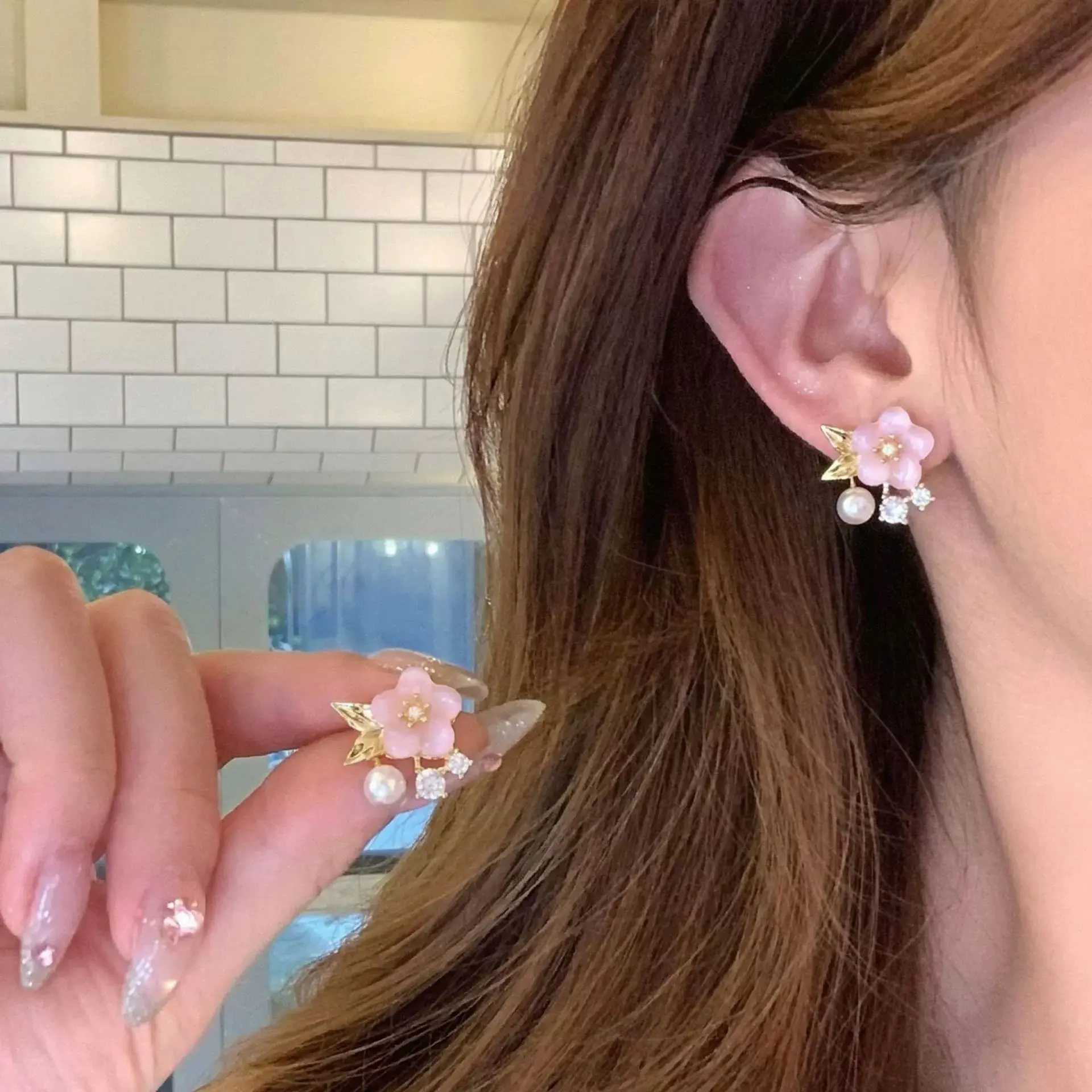 Fashion Jelly Pink Flower Stud Earrings For Women Sweet Cute Rhinestone Pearl Earrings Wedding Party Jewelry Girl Gift