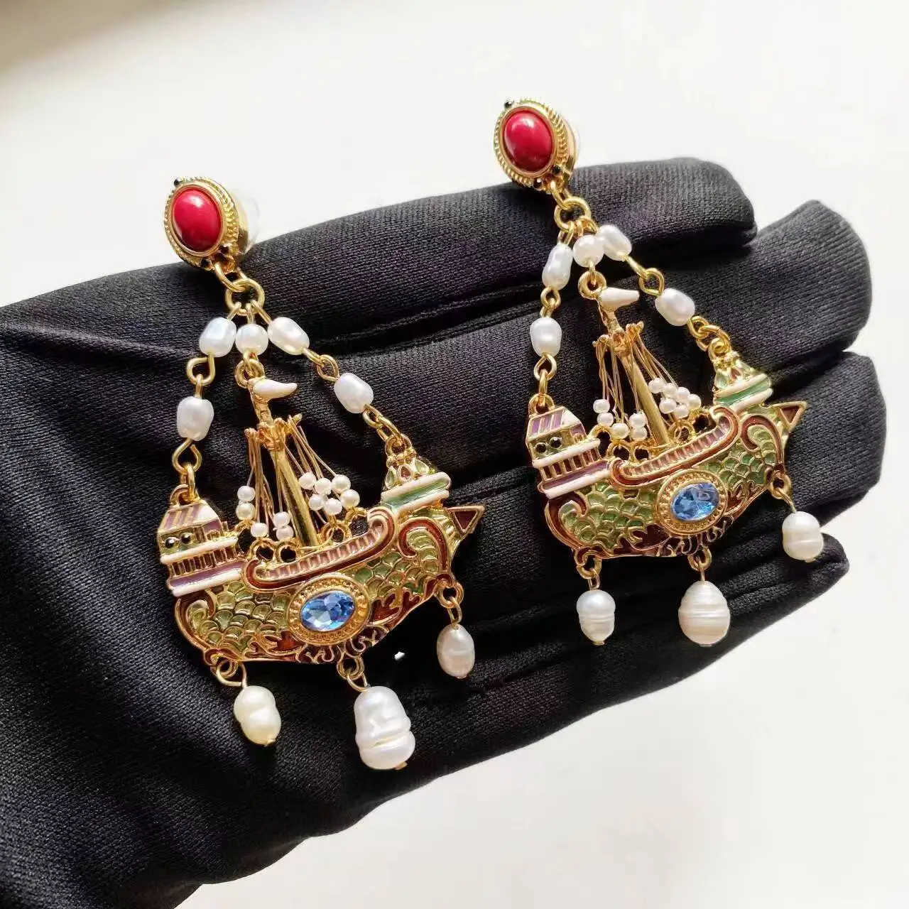 

Cross border medieval stud earrings set diamond hollow pearl simple everything temperament popular fashion drop earrings