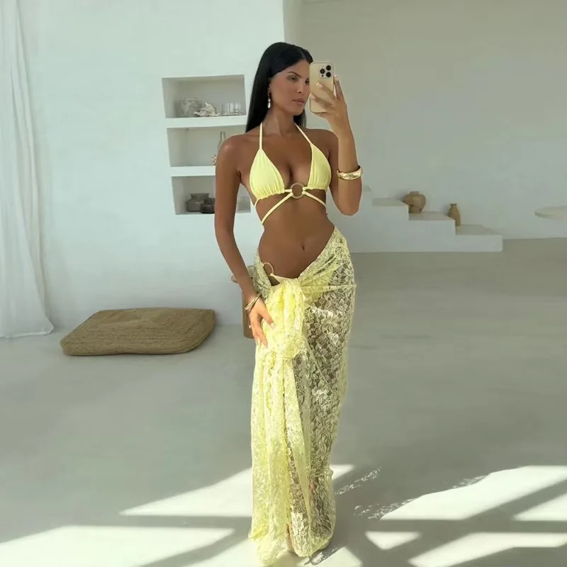 

Сексуальный комплект бикини из 3 предметов: женский комплект с металлическими кольцами, кружевной отделкой, бюстгальтером с подкладкой, трусиками и прозрачной кружевной макси-юбкой для отпуска и пляжа.