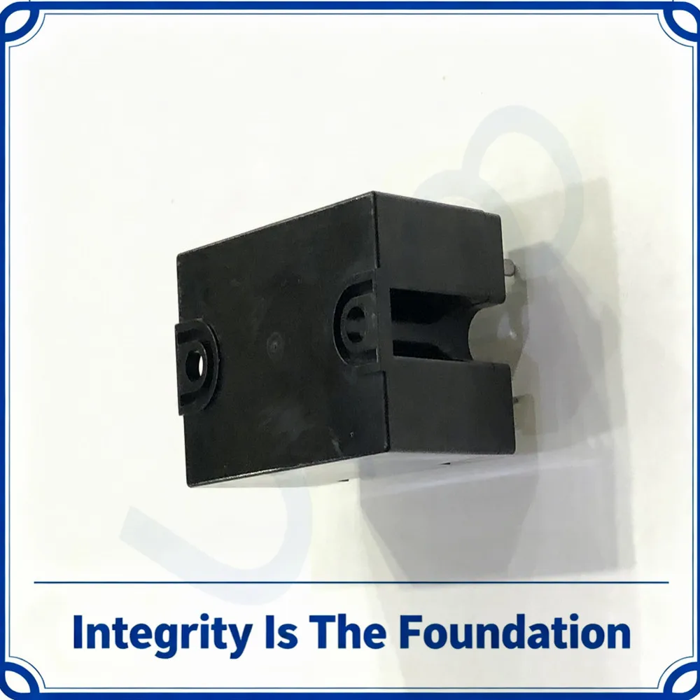 

NEW 170M1568 170M1568D HE2A-P-DC24V-Y1