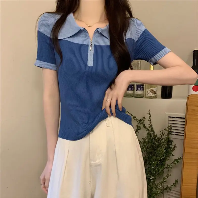 2025 Retro Polo Neck Short-sleeved T-shirt for Women in Summer New Slim and Versatile Slim Color-blocking Chic Knitted Top