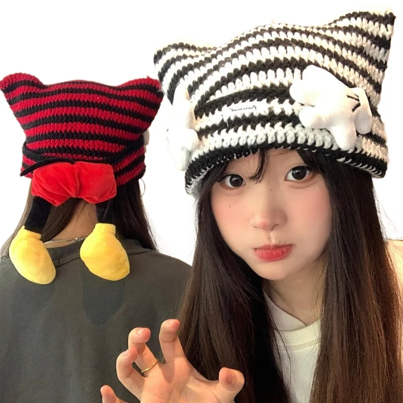 Cute Ass Striped Knitted Hat Women's Spring and Autumn Versatile Face Small Wool Hat Pullover Hat 2025 New