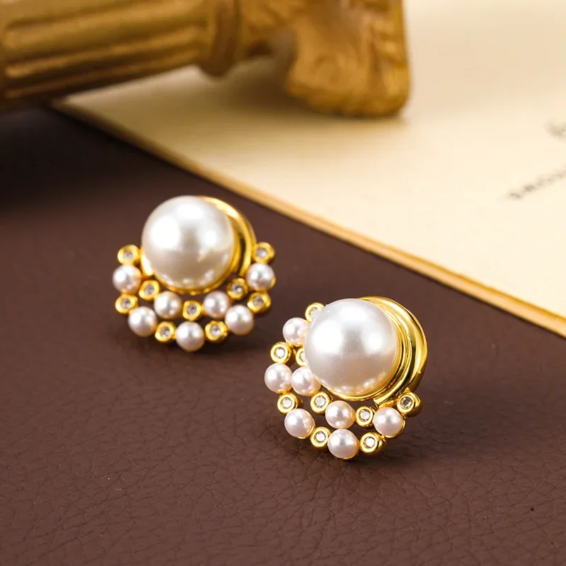 

French simple retro pearl micro-inlaid zircon versatile earrings light luxury and high sense