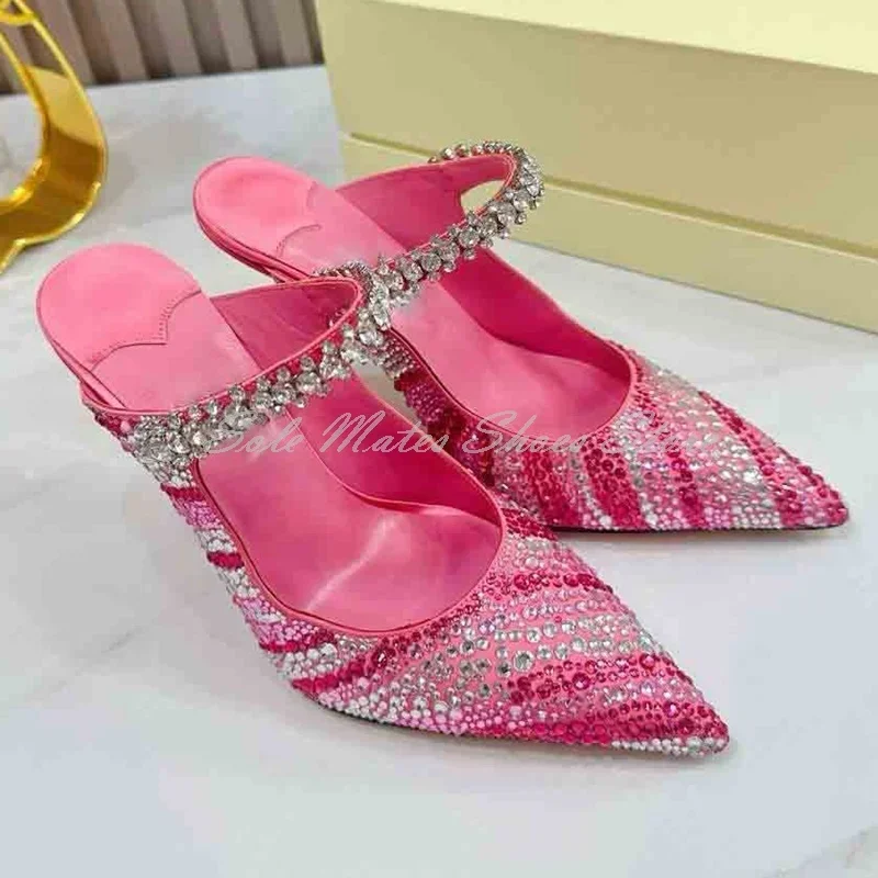 

2025 Luxury Pink Diamond Mule High Heel Pumps Women's Pointed Toe Crystal Dress Shoes Banquet Party Elegant Slip On Sandals