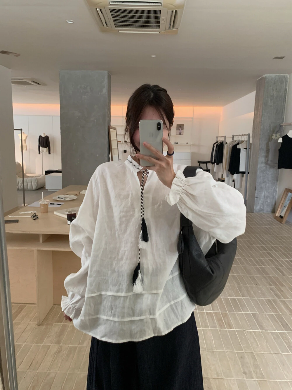 

Шикарный повседневный свободный женский топ из тонкой хлопчатобумажной льняной ткани, длинный све, воротник-стойка с кисточками, утягивающий топ