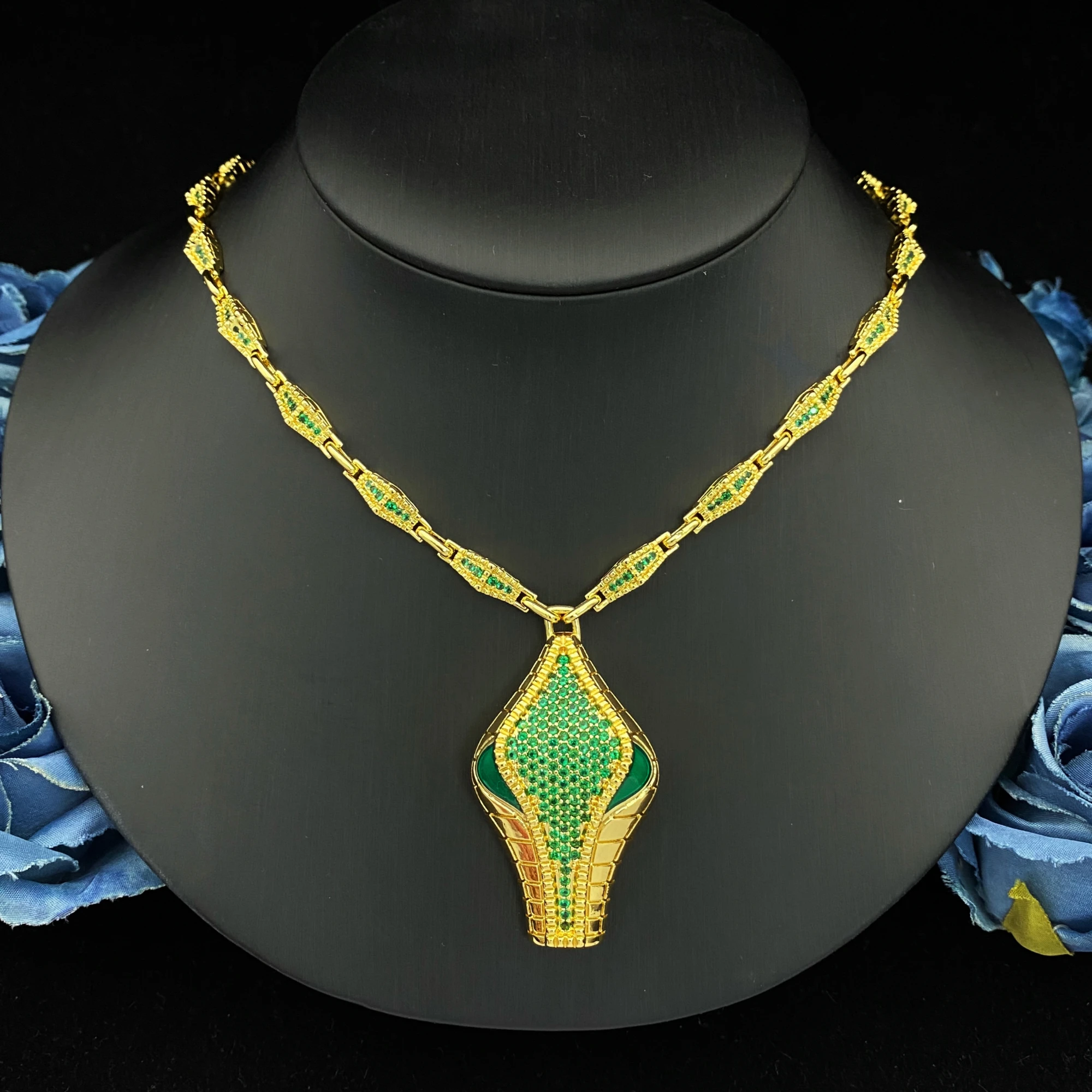 JRH Exquisite Gift 4Pcs Gold Plated Brass Snake Head with Zircon Bracelet Ring Necklace Earrings High Quality Women's Jewelry