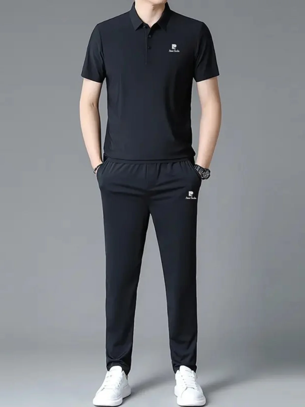 

Pierre Cardin 2024 Новинка: Мужской элитный шелковый повседневный спортивный костюм из двух предметов (футболка и брюки) из натурального шелка, приталенный крой