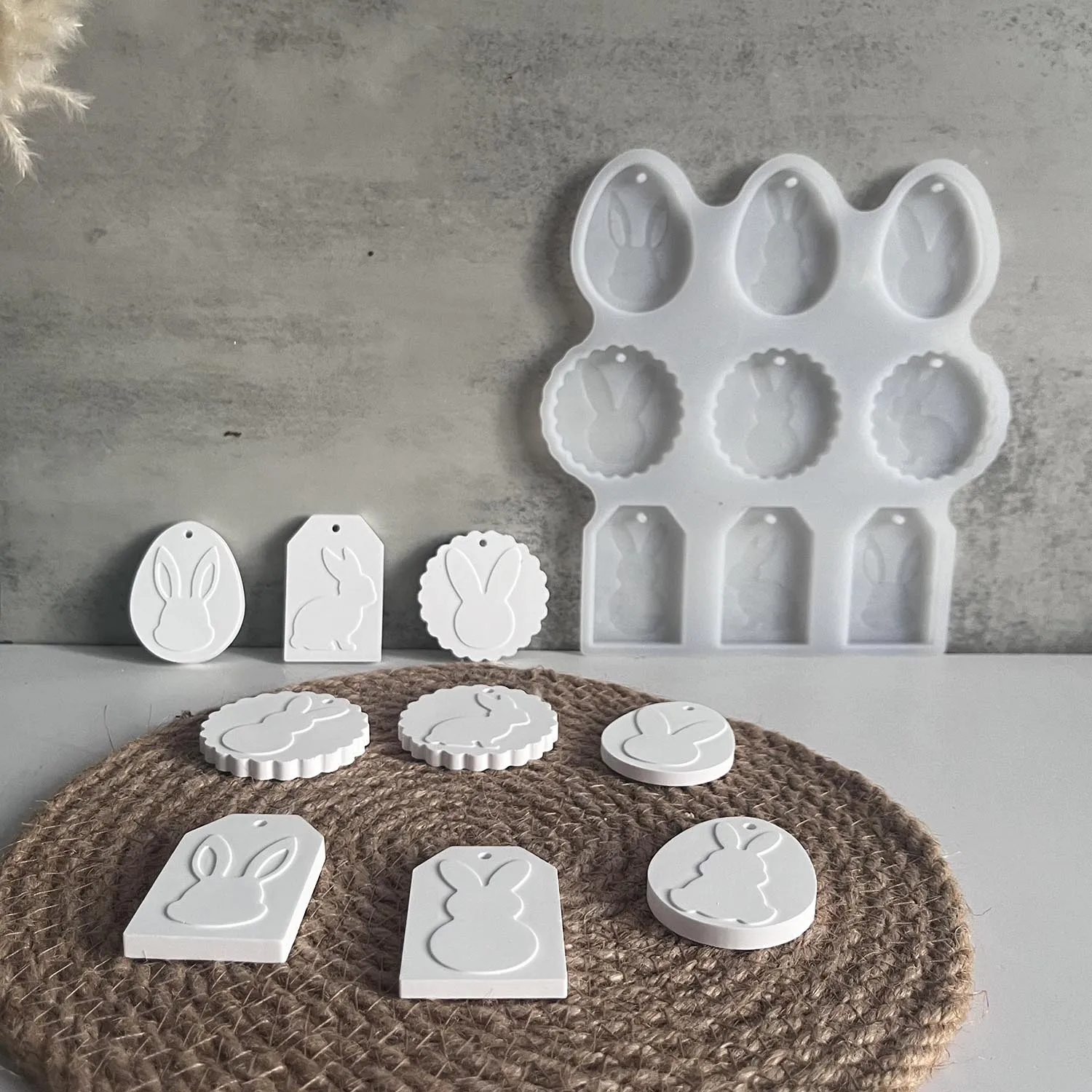 أرنب بالتنقيط قالب البيض قلادة قالب من السيليكون أرنب عيد الفصح قلادة المفاتيح الجص قالب عيد الفصح هدايا يدوية للأطفال #2