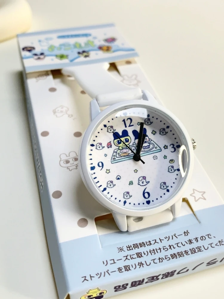 신제품 입고 만화 귀여운 실리콘 시계 시리즈 높은 미적 가치 서프라이즈 생일 선물 타마고치 애니메이션 주변기기
