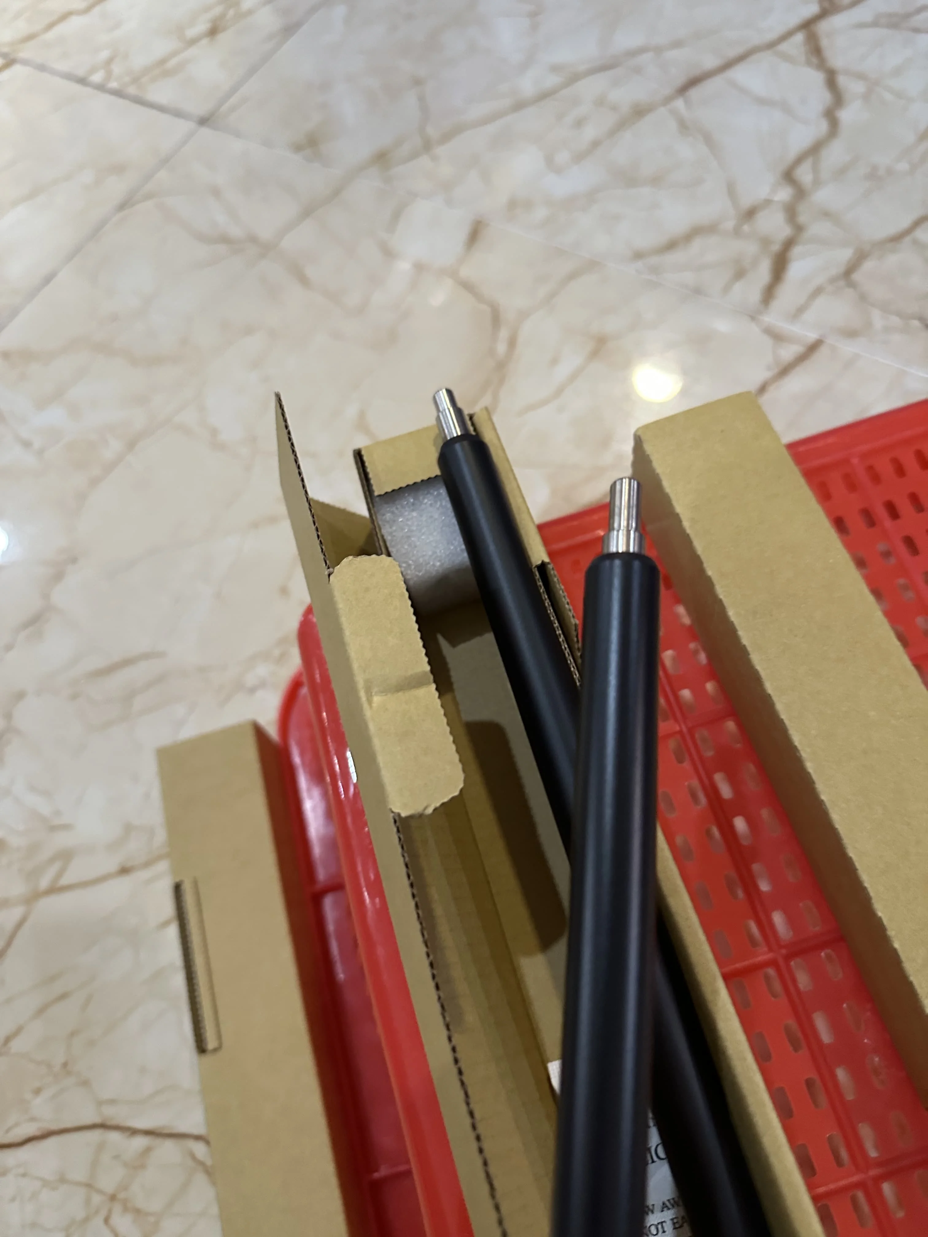 

4 шт. PCR для Canon IR C5030 C5035 C5045 C5051 C5235 C5240 C5250 IRC5030 IRC5035 IRC5235 IRC5051 IRC5250 Ролик первичной зарядки