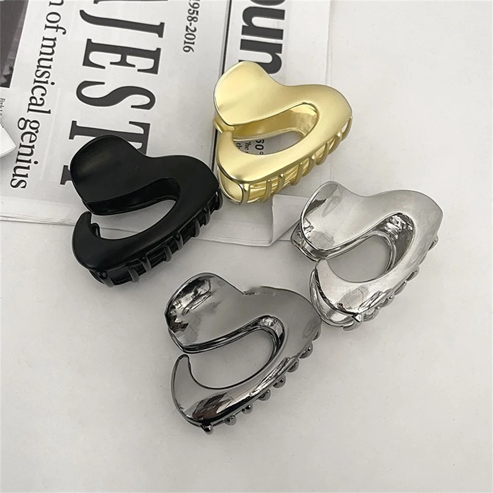 Fashion Small Irregular Metal Hair Claws Personality Geometric Women Catch Crab Clips Non-Slip Girl Summer Headwear Accessoires