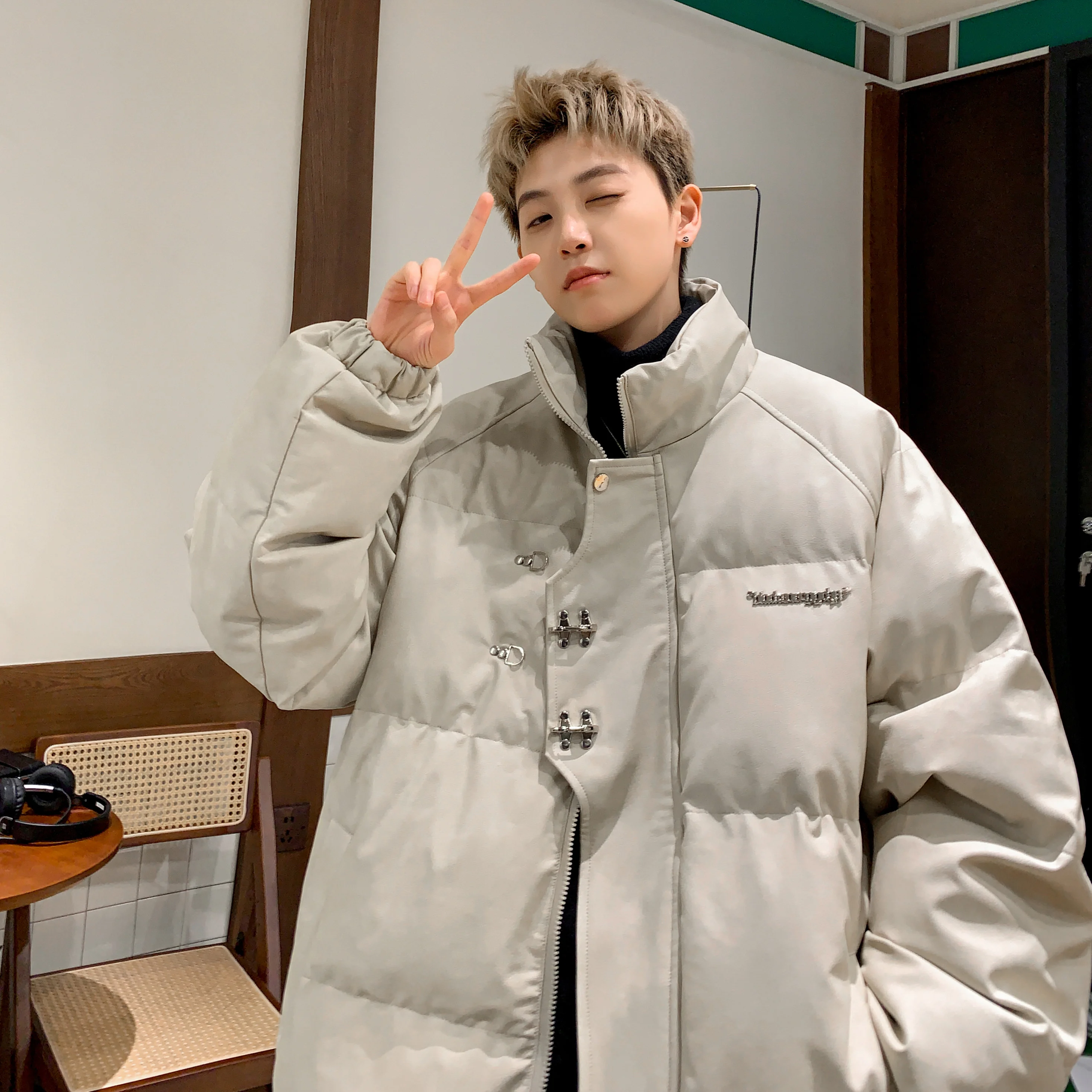 

Куртка в американском стиле оверсайз из хлопка с металлической пряжкой-самолетом, зимнее пальто из искусственной кожи, молодежная повседневная модная куртка из чистого хлопка и полиэстера