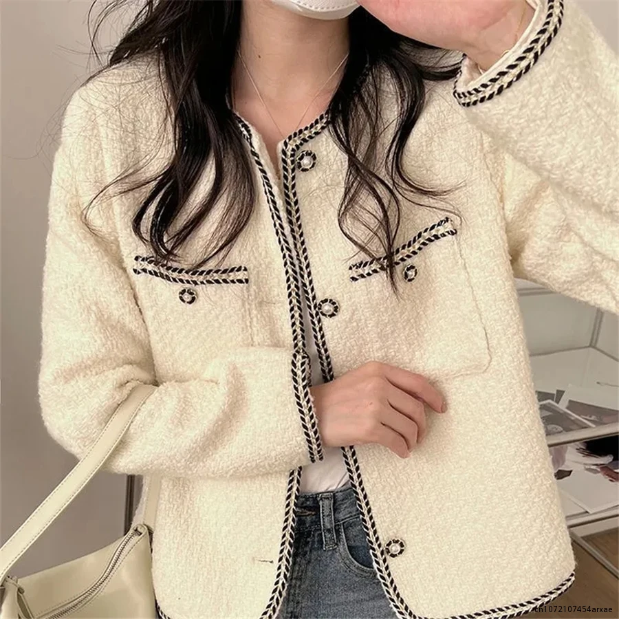 White Luxury Vintage Crop Tweed Jacket Women Sping Elegant Korean Fashion Coats Single Breasted Outwear Solid Long Sleeve Abrigo