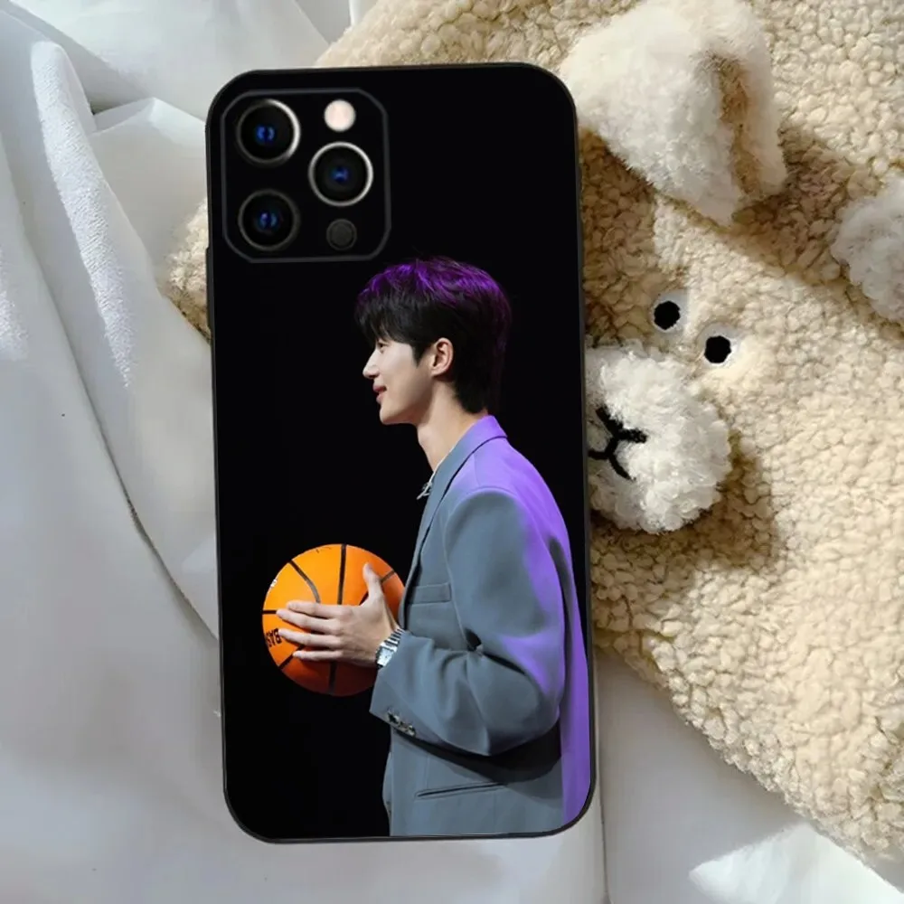 B-Byeon W-Woo Seok Model Phone Case For Apple iPhone 15,14,13,12,11,Pro,X,XS,Max,XR,Plus,Mini Soft Black Cover