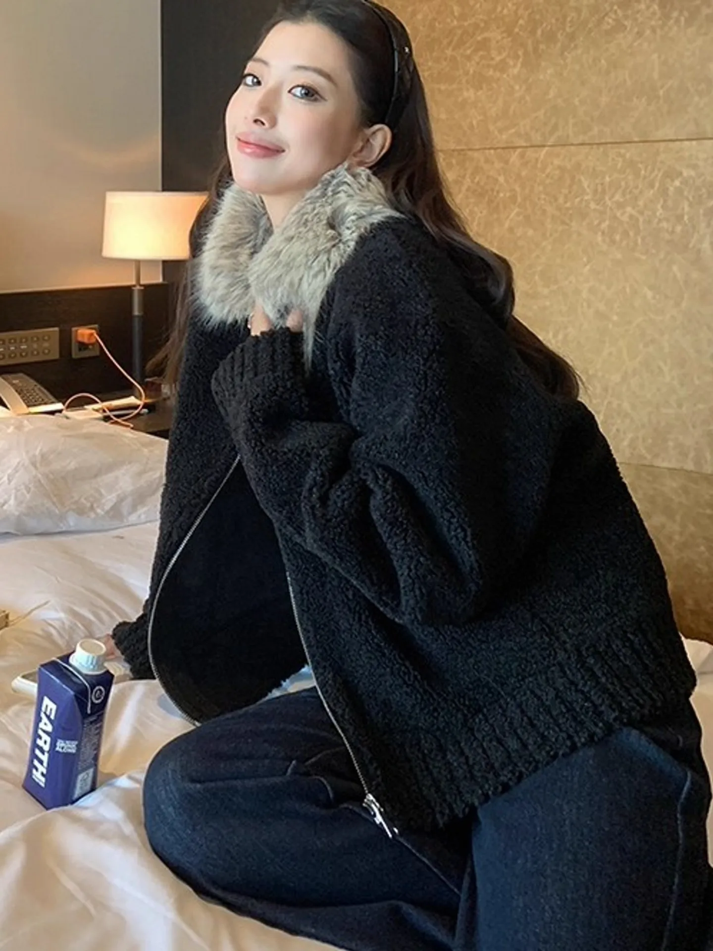 

Ladies' ort Thiened Lamb Fur Collar Jaet Autumn Winter Faion Outerwear Korean Sle Street Sle Casual Loose Fit