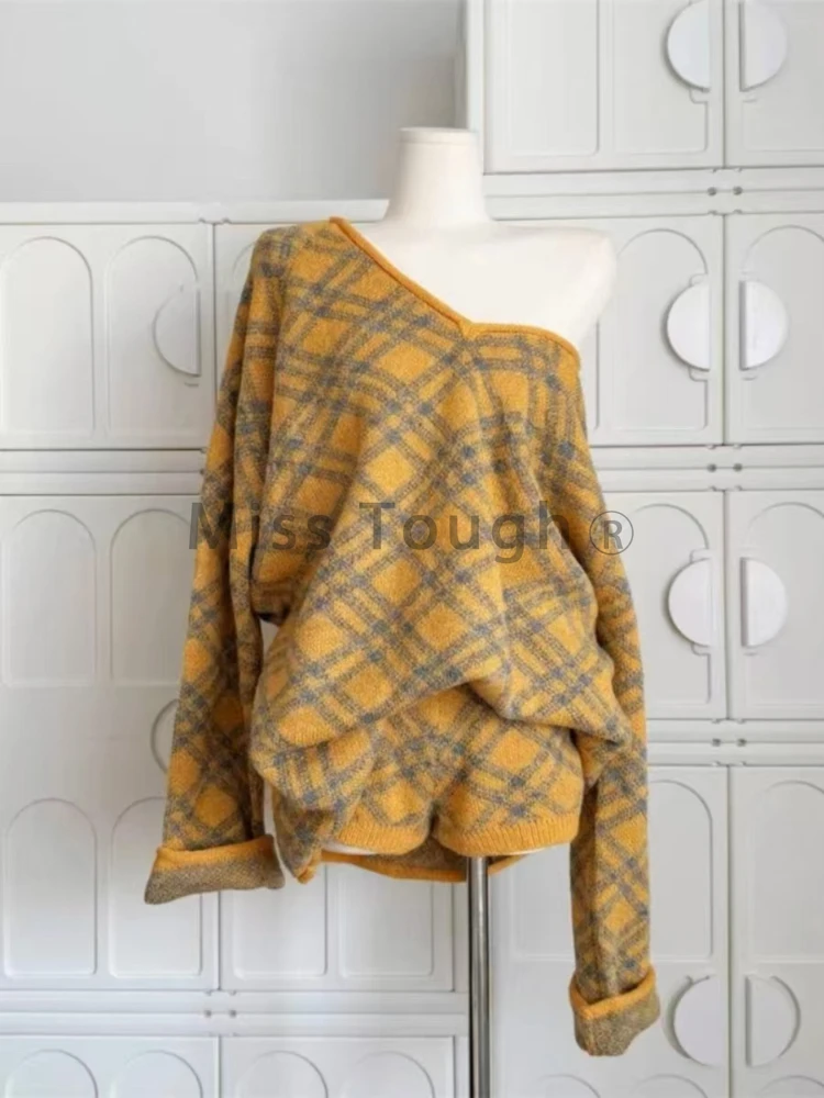 Korean Retro Knit Plaid Chic Two Piece Sets Women Long Sleeve Sweater + Slim Short Pants Winter Knitted Casual High Street Suits