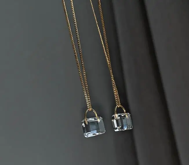 

Crystal Glass Lock Charm Necklace Women Jewelry Designer T Show Runway Party Gown Wedding Rare Japan Korean Trendy INs
