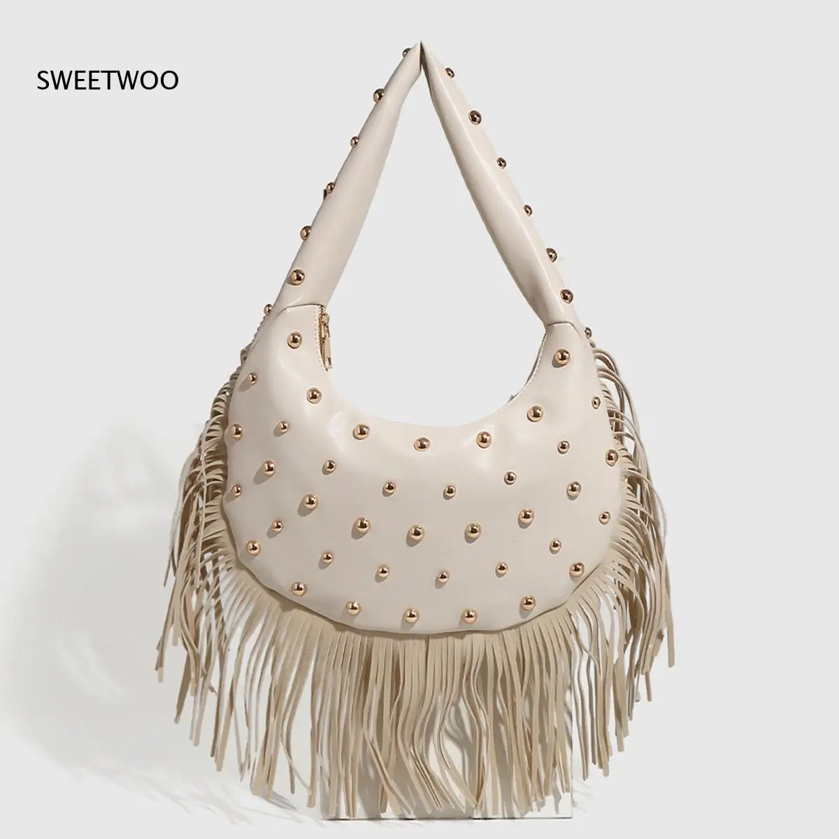 Fringe Studded Leather Hobo Bag Western Style Shoulder Bag with Gold Studs for Casual and Bohemian Looks 2026